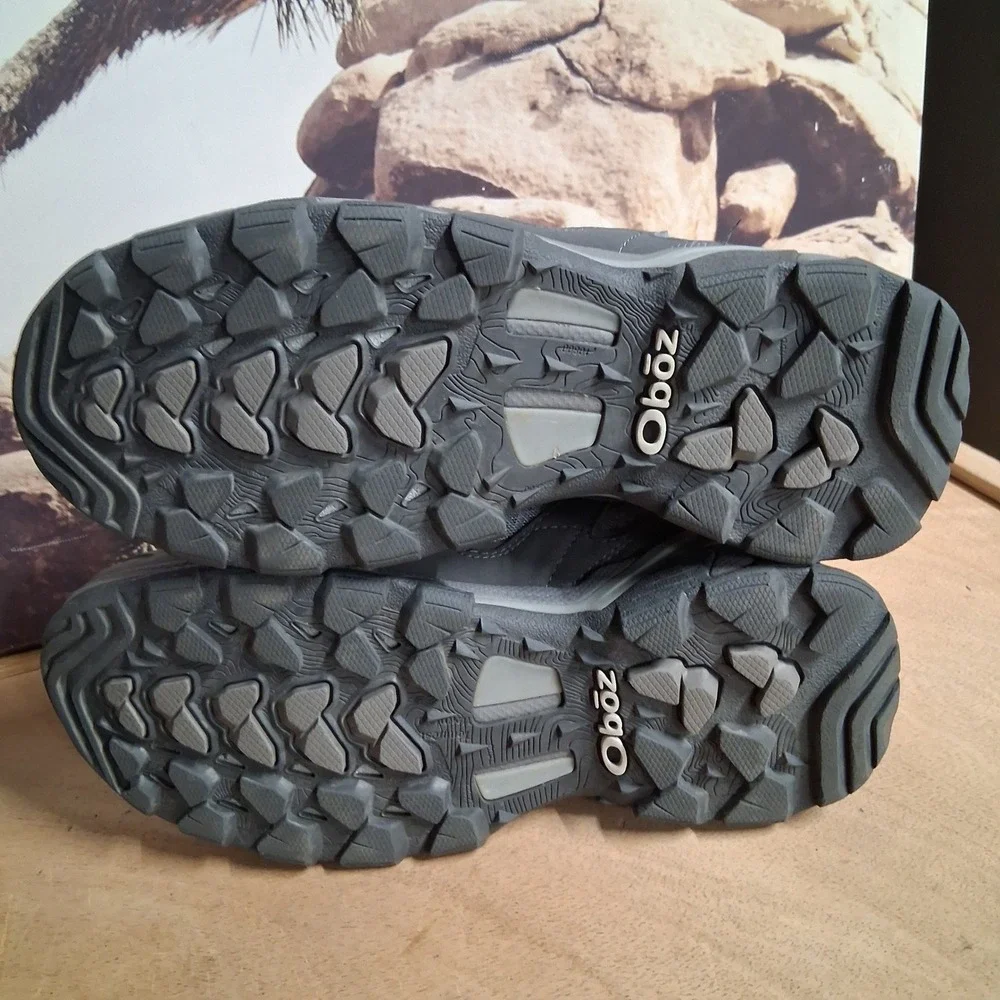Oboz Sawtooth II Low Hiking Shoes Womens 7 Grey Trail Walking Sneakers 23702